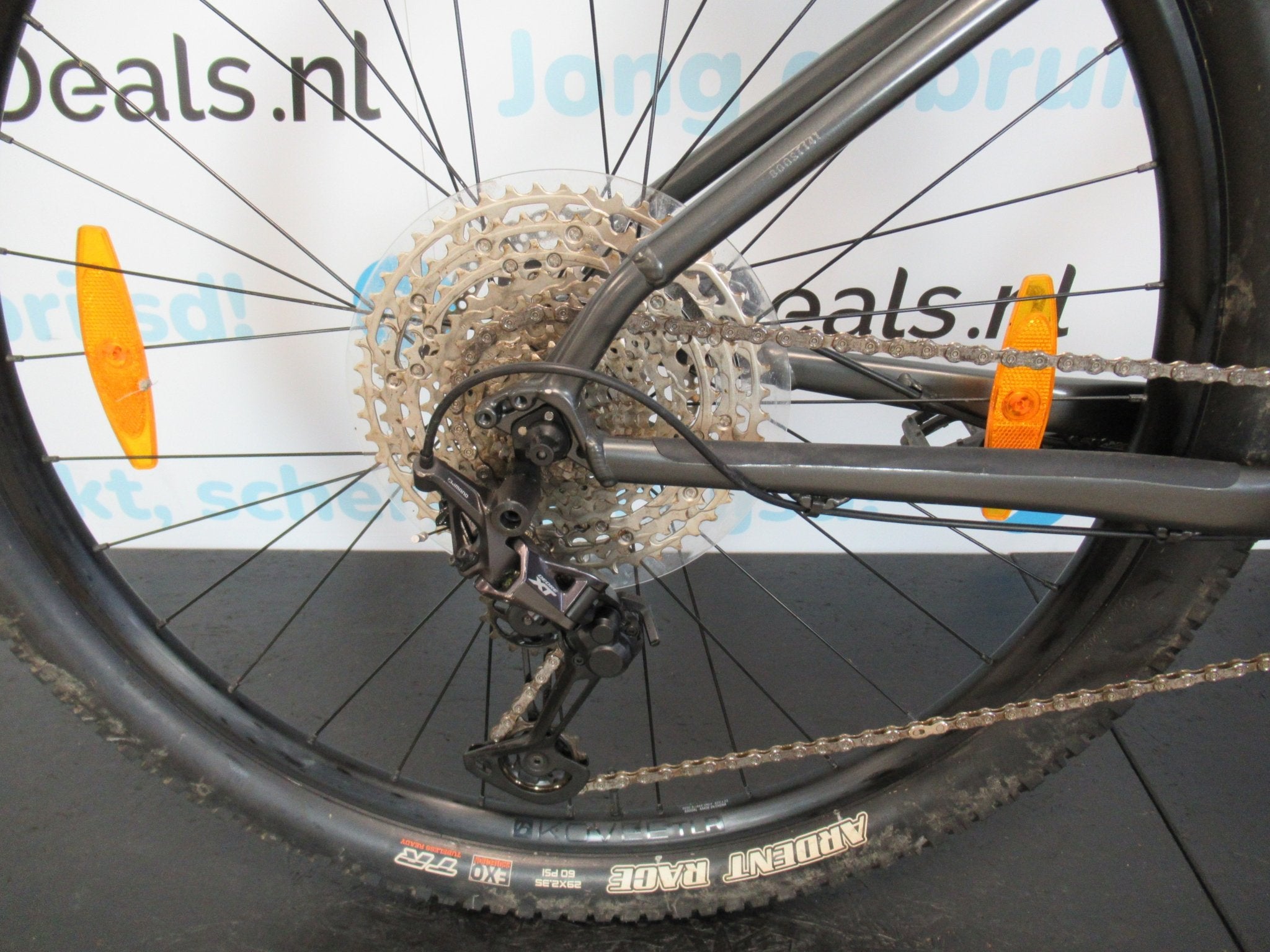 Trek x Caliber 8 - Bikedeals