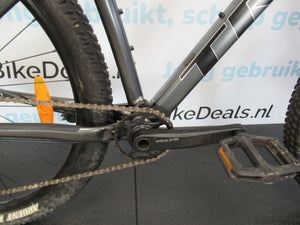 Trek x Caliber 8 - Bikedeals